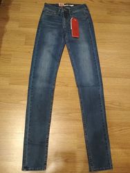 Джинси від Levis p 24.
