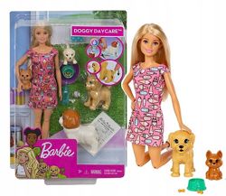 Барбі Набір Дитячий садок Mattel FXH08 Barbie Doggy Daycare Doll & Pets