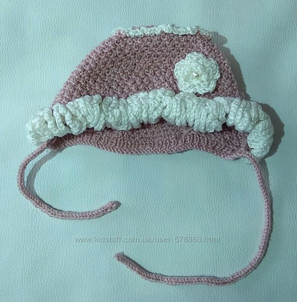 Рожево-біла шапка HandMade з оборками та квіткою ОГ 44-46
