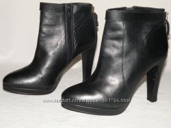 Женские  демисезонные ботинки SanMarina   39р 24. 5 см
