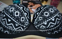 Глубокие бюсты на чашку С