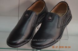 кожаные туфли KANGFU с 31-36рр черные