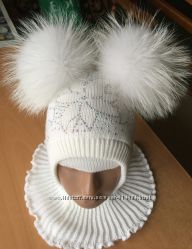 Шапка зимова шолом з хутряними помпонами на бавовняній підкладці.