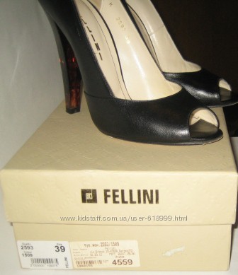Жіночі  туфлі, FELLINI Италія.