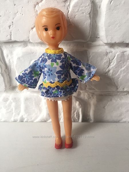 Советская куколка и игрушки