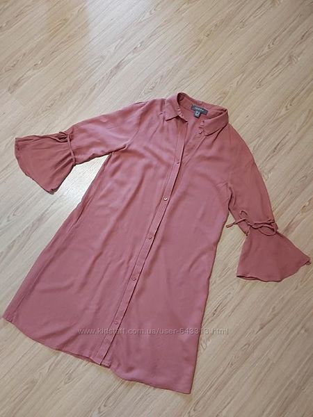 Платье рубашка трапеция с рюшами на рукавах пудрового цвета Primark, тренд 