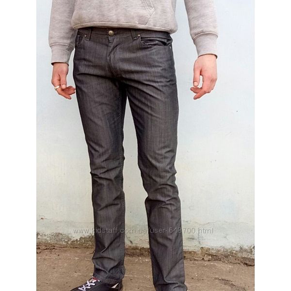 Стильные мужские брюки зауженные в сером цвете Pacos 