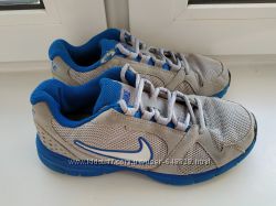 Кроссовки Nike 37р. 24 см. оригинал