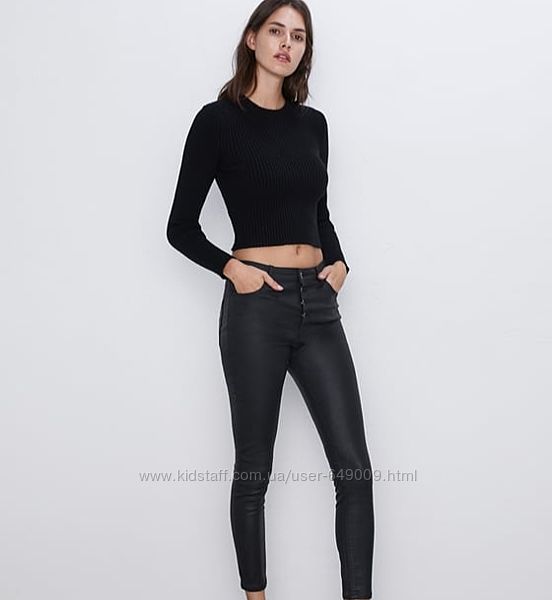  Классные джинсы Zara под кожу , размер 34