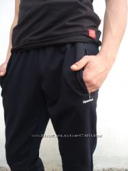 Спортивные мужские брюки Reebok на манжете темно-синий