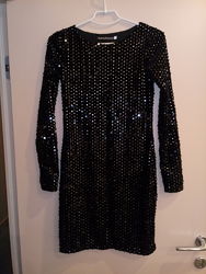 Чорна сукня в лелітках р.36 S в ідеальному стані