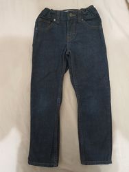 Качественные синие прямые джинсы Reserved p.116 100 хлопок в отл сост