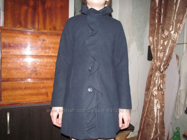 Брендовое кашемировое синее пальто BENETTON Италия оригинал 140 см.