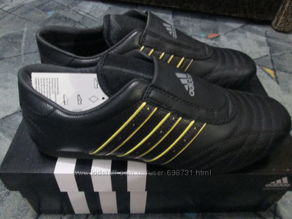 Кроссовки Adidas F32902 размер Uk 8 26, 5см-40, 5