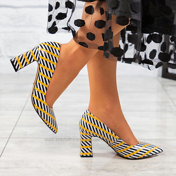 Туфли - лодочки, натуральная кожа, полоса желтая