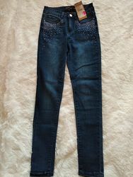 Фирменные джинсы скинни Top Secret