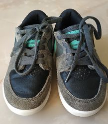 Кроссовки для мальчика Nike р. 27,5 по стельке 16,5 см