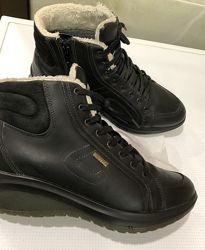 Ботинки итальянские  Grisport 37р