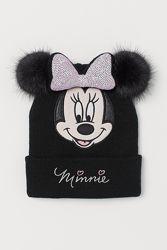 Шапочки с пайетками с шарфы в наличии H&M