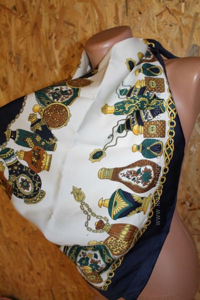 L&acuteOreal Очаровательный брендовый шелковый платок 
