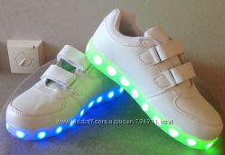 Светящиеся кроссовки, кроссовки с led подошвой размер 34 по стельке 22 см