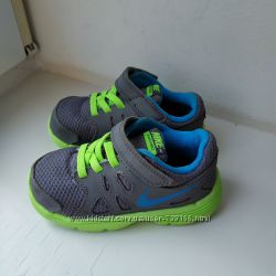Ультрамодные кроссовки Nike 23. 5р. 14 см.