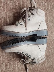 Ботиночки Esprit