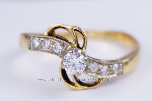 Золотое кольцо 585 с бриллиантами 0, 3карат