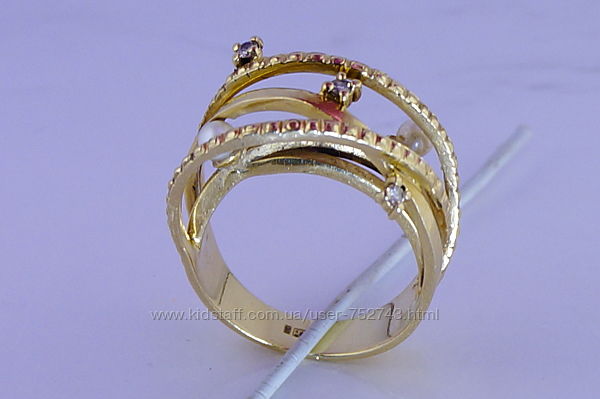 Золотое кольцо 585 с бриллиантами 0, 069 карат