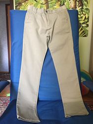 Детские брюки темно-синие и светло- серые на 11 лет 146 см