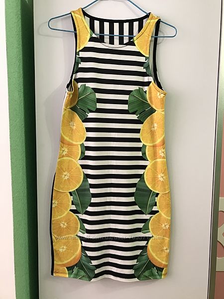 Лёгкое платье на лето. Лимоны.