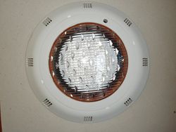 Прожектор для бассейна, сауны светодиодный RGB 12 В 8 Вт фирмы BRILUX Чехия