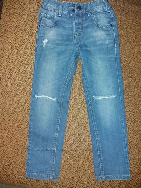 Крутые рваные джинсы Next 5-6  в идеале