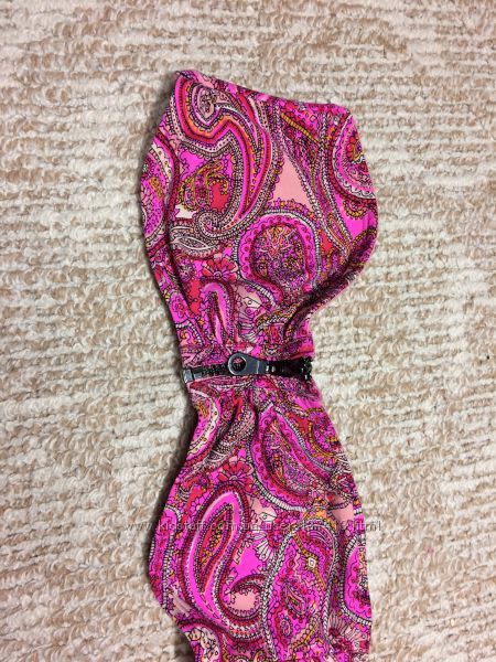 Вверх от купальников H&m VS