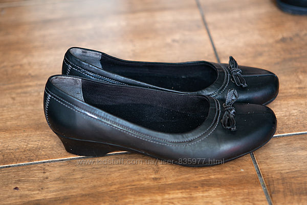 Туфли черные кожаные Кларкс р.7,5 - 40 - 26 см Clarks