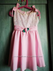 Нарядное платье для девочки