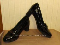 Туфли женские лаковые кожаные на каблуке M&S Marks & Spencer размер 36-36,