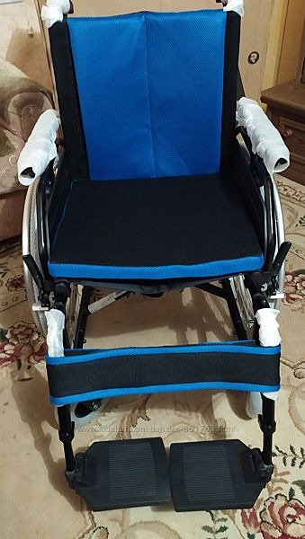 Стально-алюминиевая инвалидная коляска Vitea Care  НОВАЯ