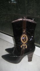 Лаковые сапожки из натуральной кожи еврозима