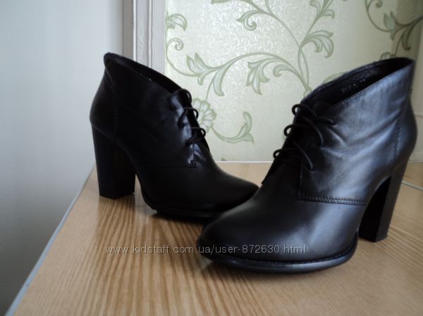 Крутые кожаные ботильоны р. 38