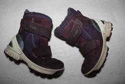 Cапоги ботинки термо фирмы Ecco 25 размера по стельке 16-16, 5 см.