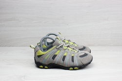 Детские треккинговые кроссовки Hi-Tec, размер 33