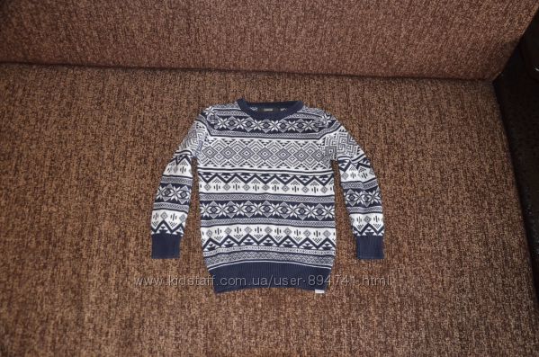 Продам классный свитер на мальчика
