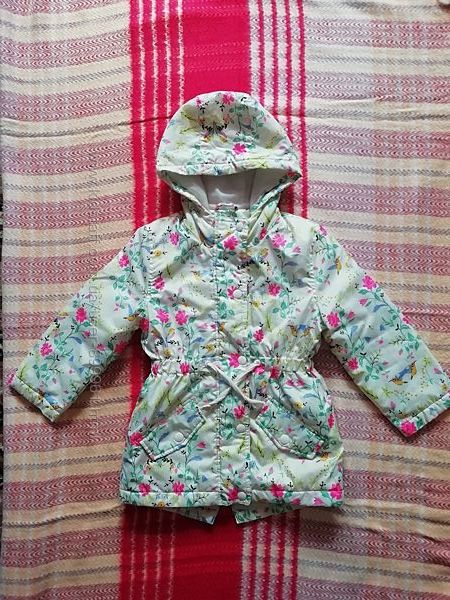 весенняя курточка для девочки 3-5 лет