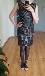 Лаконичное женственное платье для офиса и повседневной жизни 