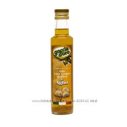 Оливковое масло Extra Vergine с чесноком Goccia doro 0. 25л Италия