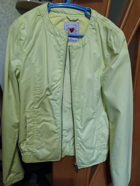 Фирменные пиджачки-курточки для девочки ростом 152-158 см