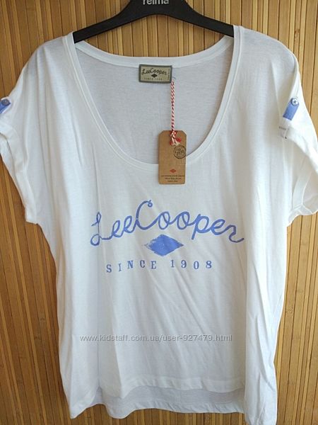 Летние футболочки марки-Lee Cooper