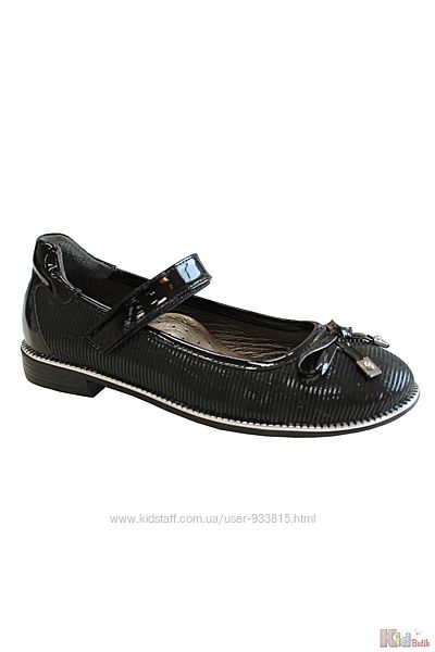 Туфлі для дівчинки чорні рельєфні з бантиком Kemal Pafi
