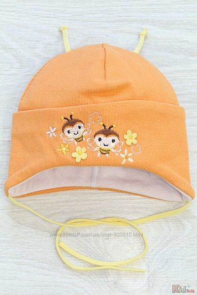 Шапка для дівчинки з бджілками морковна Pupill